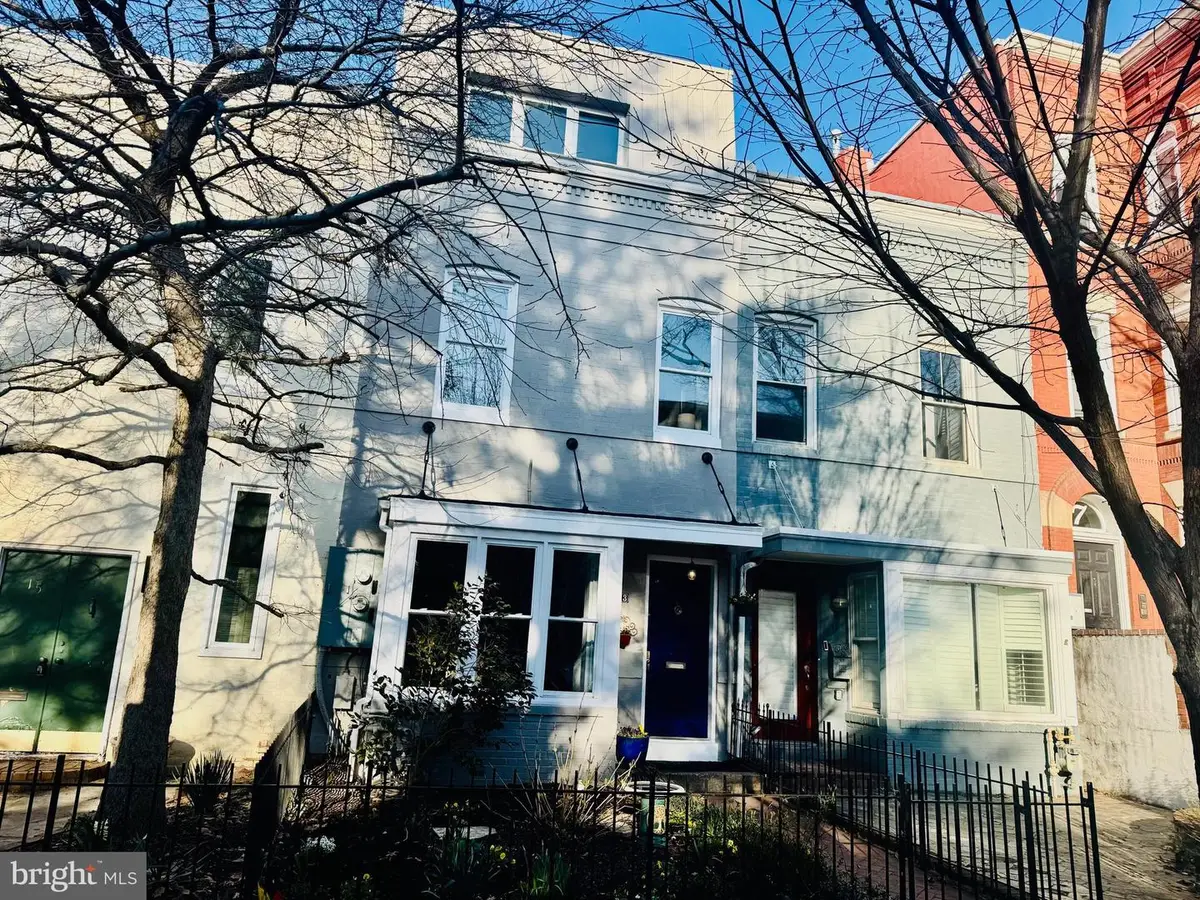 13 15th St Se, Washington, DC 20003 - #1