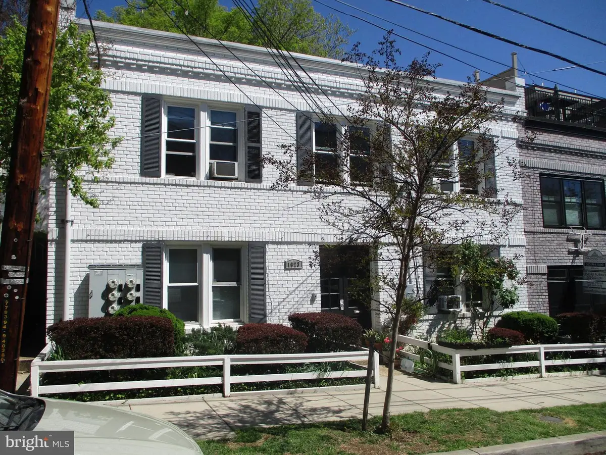 1923 35th Pl Nw, Washington, DC 20007 - #1