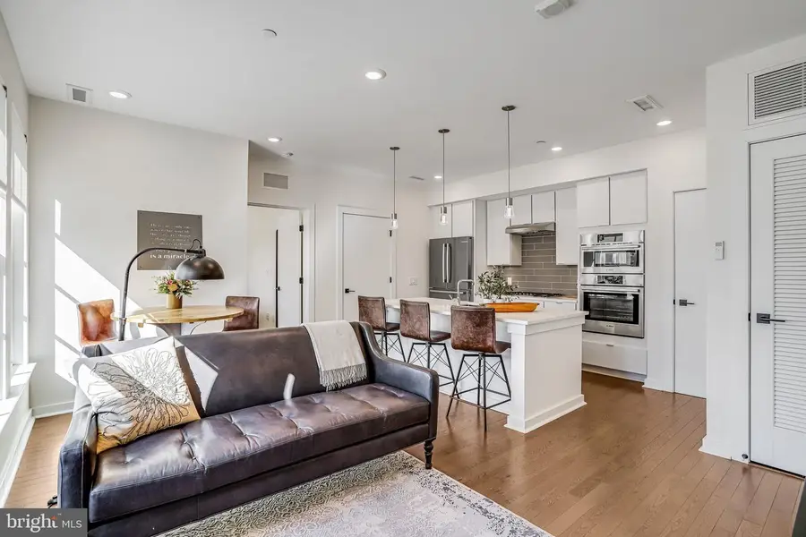 300 8th St Ne #404, Washington, DC 20002 - #3