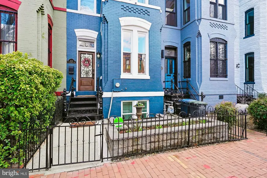909 C St Ne, Washington, DC 20002 - #3