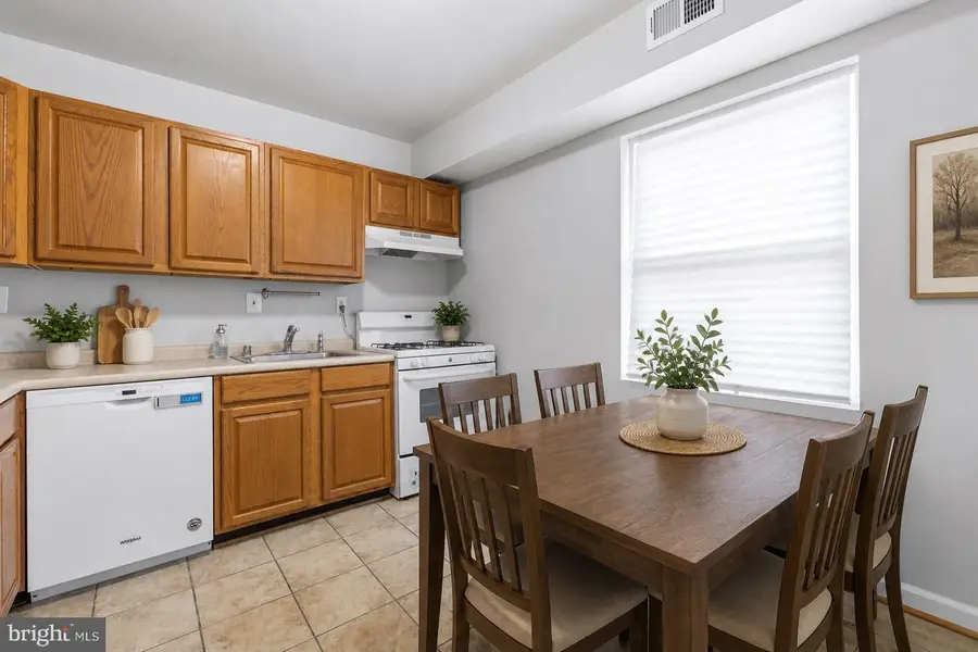 210 43rd Rd Ne #103, Washington, DC 20019 - #2
