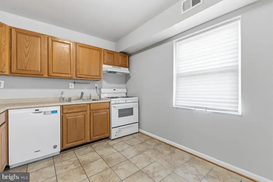 210 43rd Rd Ne #103, Washington, DC 20019 - #3