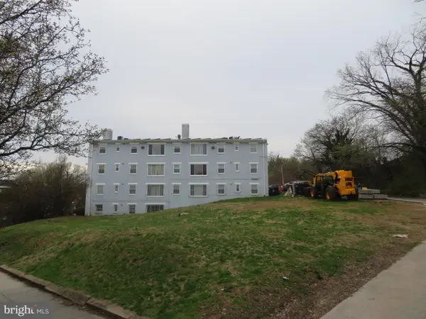 800 Barnaby St Se, WASHINGTON, DC 20032