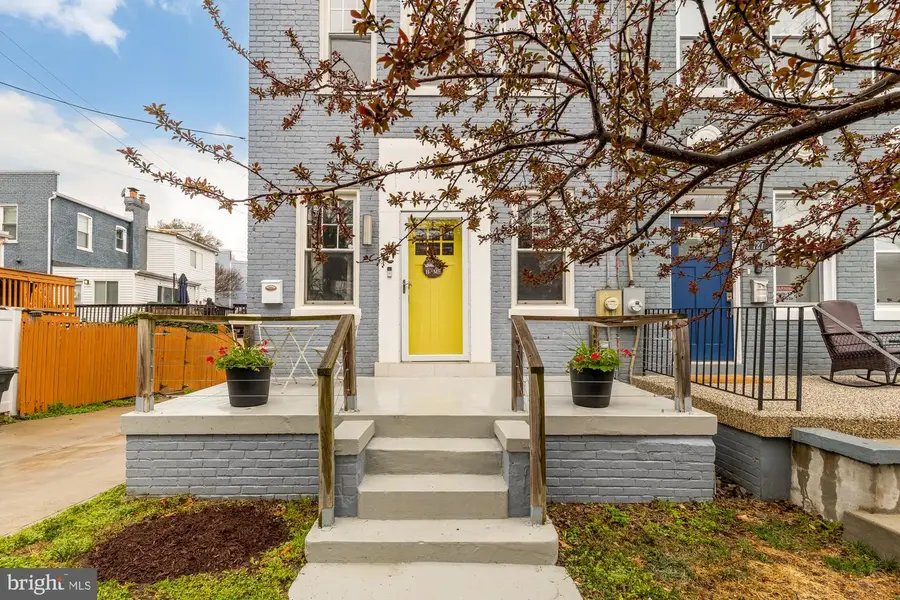 729 Roxboro Pl Nw, Washington, DC 20011 - #2