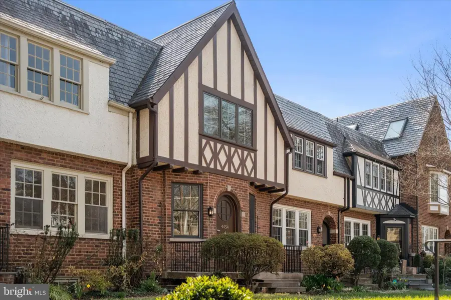 4454 Greenwich Pkwy Nw, Washington, DC 20007 - #2