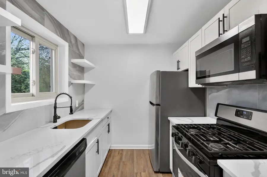 4570 Macarthur Blvd Nw #208, Washington, DC 20007 - #2