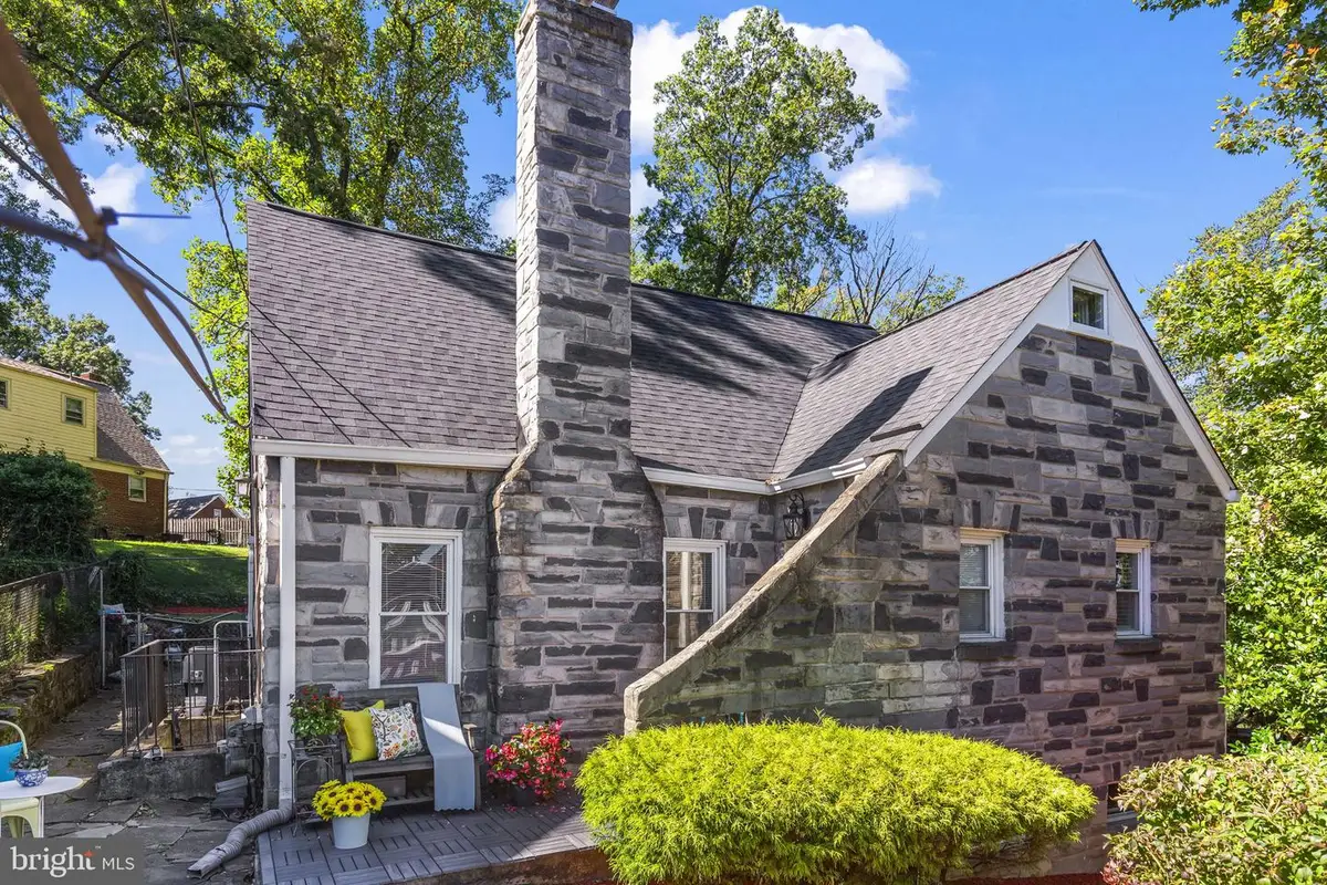 3429 Highwood Dr Se, Washington, DC 20020 - #1