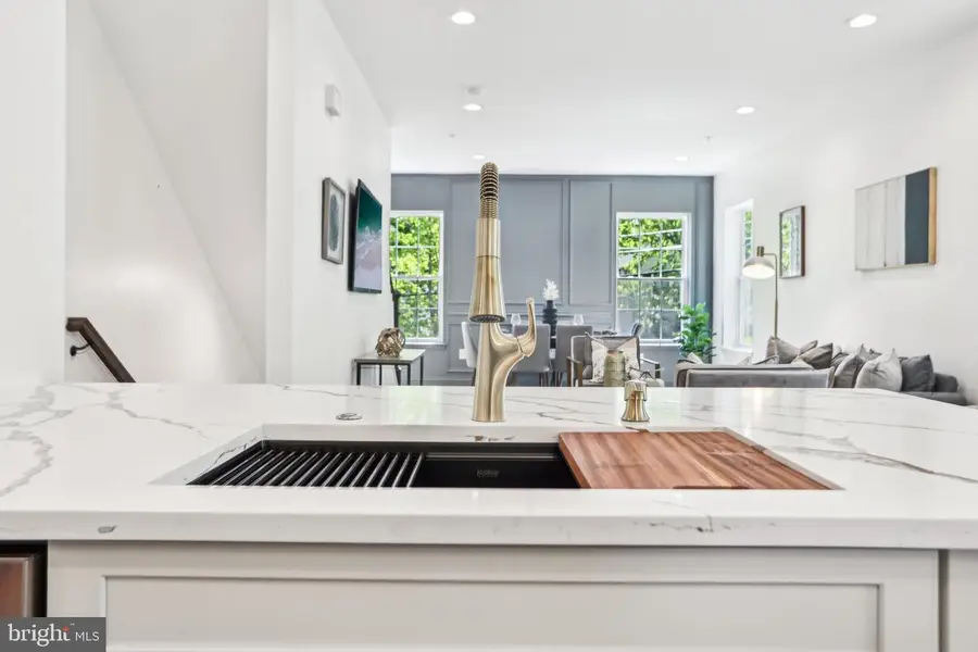 322 56th St Ne, Washington, DC 20019 - #3