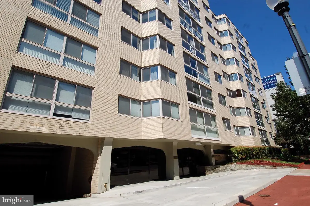 922 24th St Nw #718, Washington, DC 20037 - #1