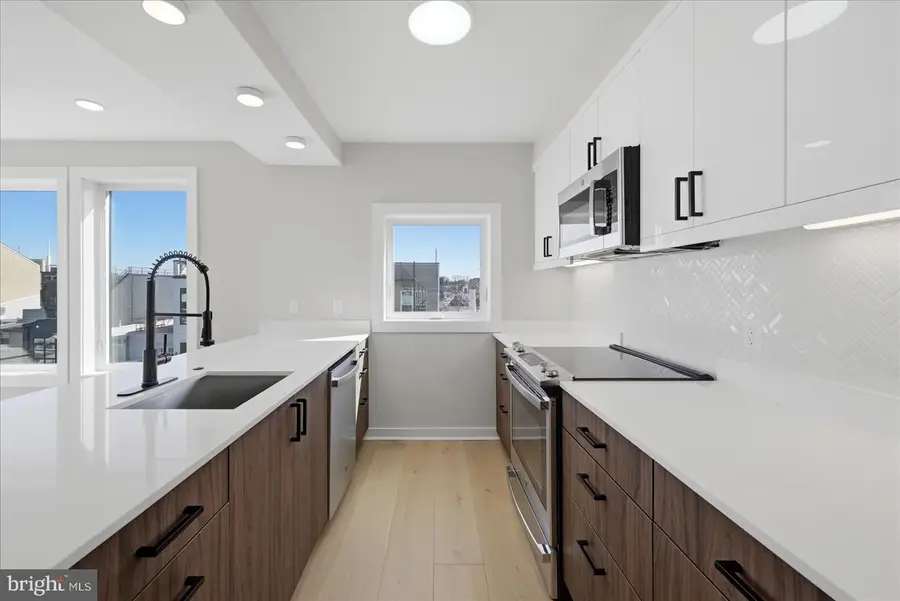 919 12th St Ne #404, Washington, DC 20002 - #3