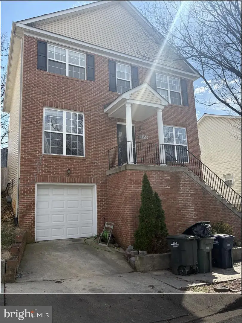 3326 Oxon Run Rd Se, Washington, DC 20032 - #1