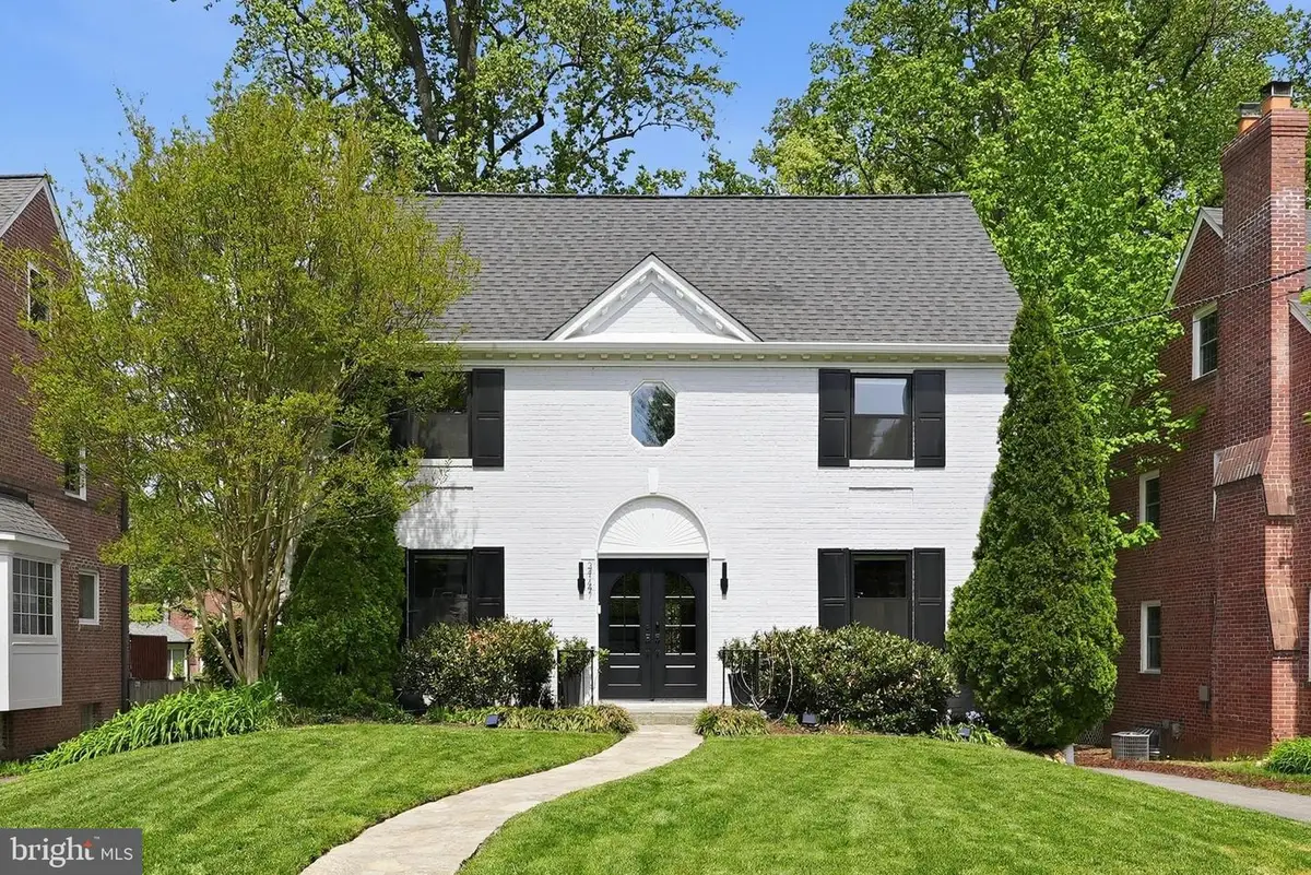 3147 Tennyson St Nw, Washington, DC 20015 - #1