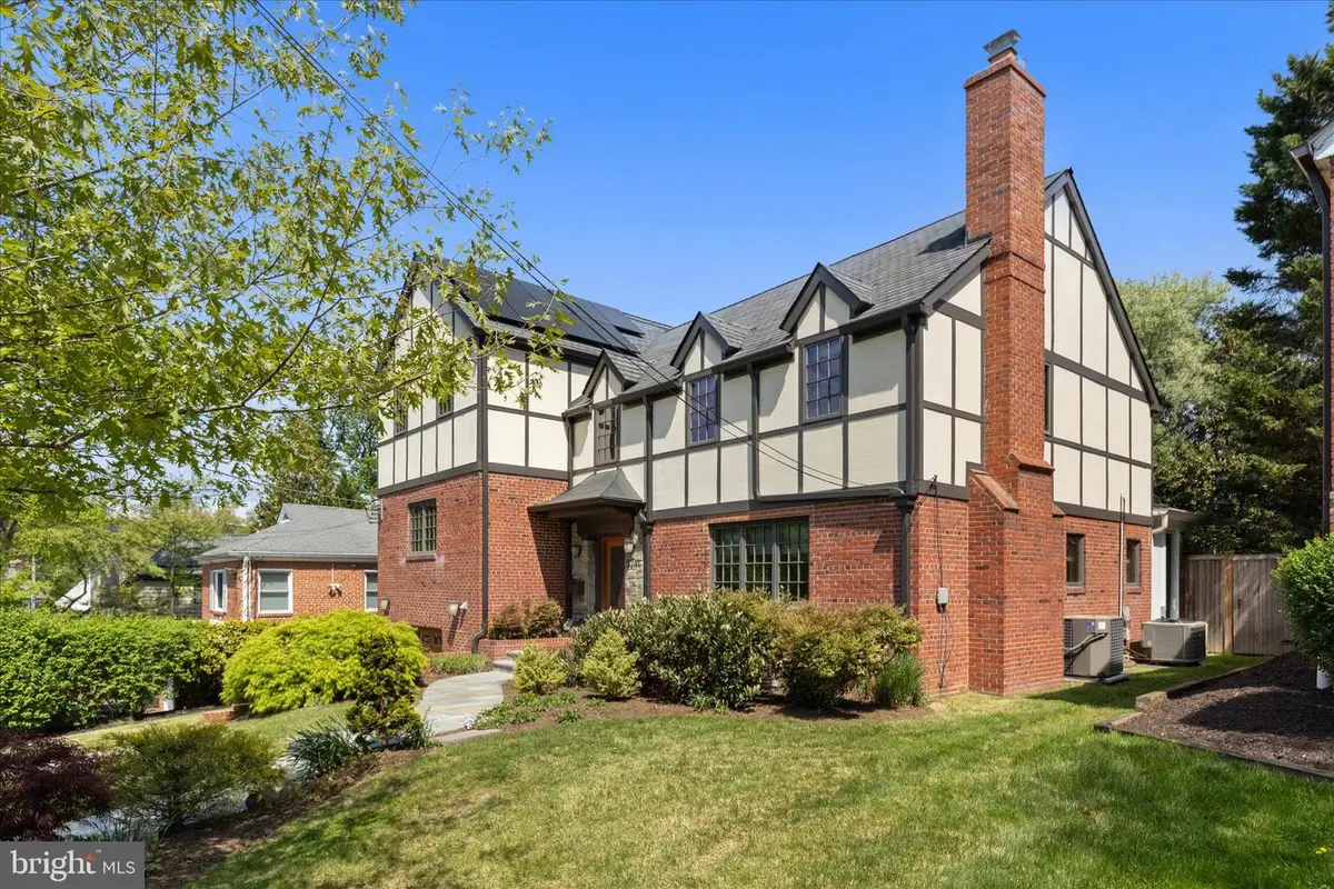 5741 27th St Nw, Washington, DC 20015 - #1