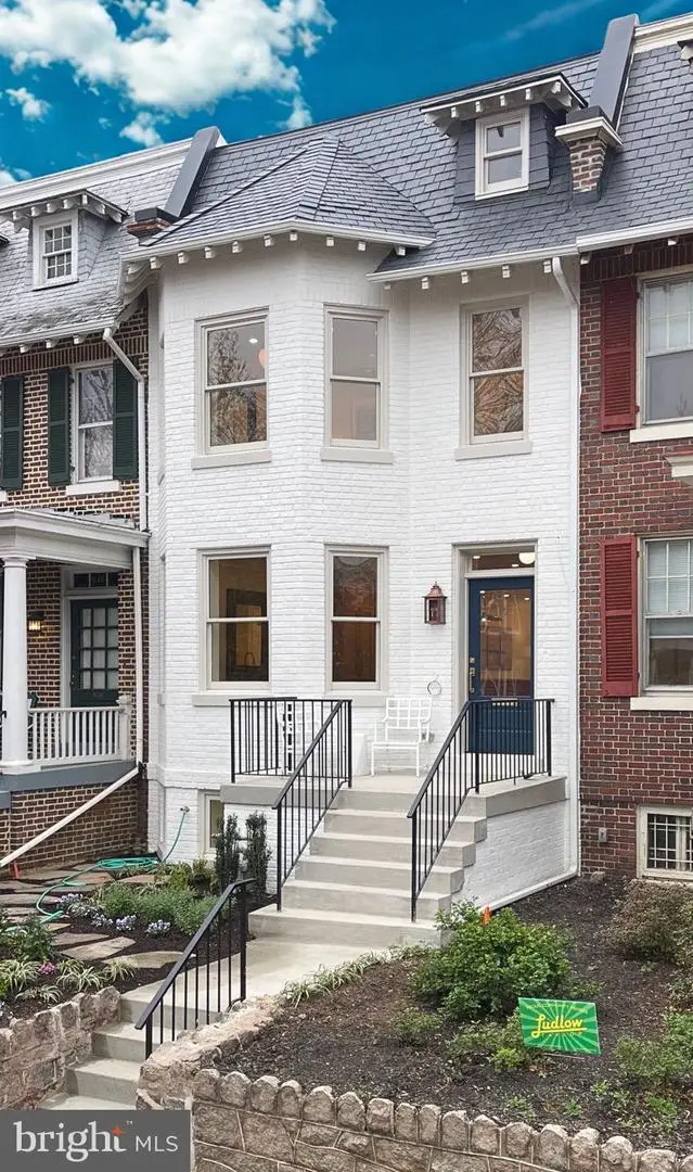 647 E St Ne, Washington, DC 20002 - #2