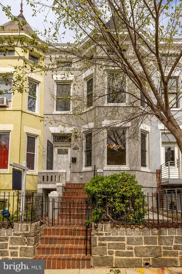 43 T St Nw, WASHINGTON, DC 20001