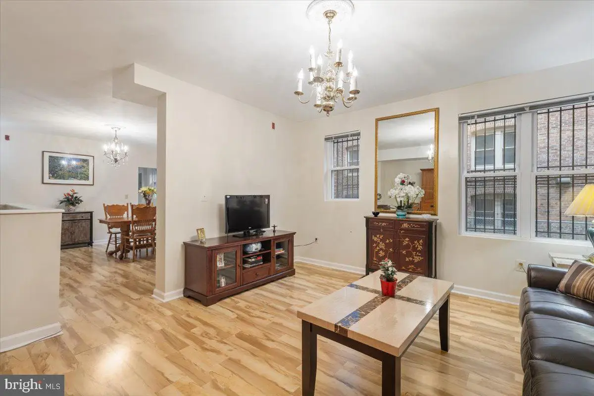 1458 Columbia Rd Nw #105, Washington, DC 20009 - #1