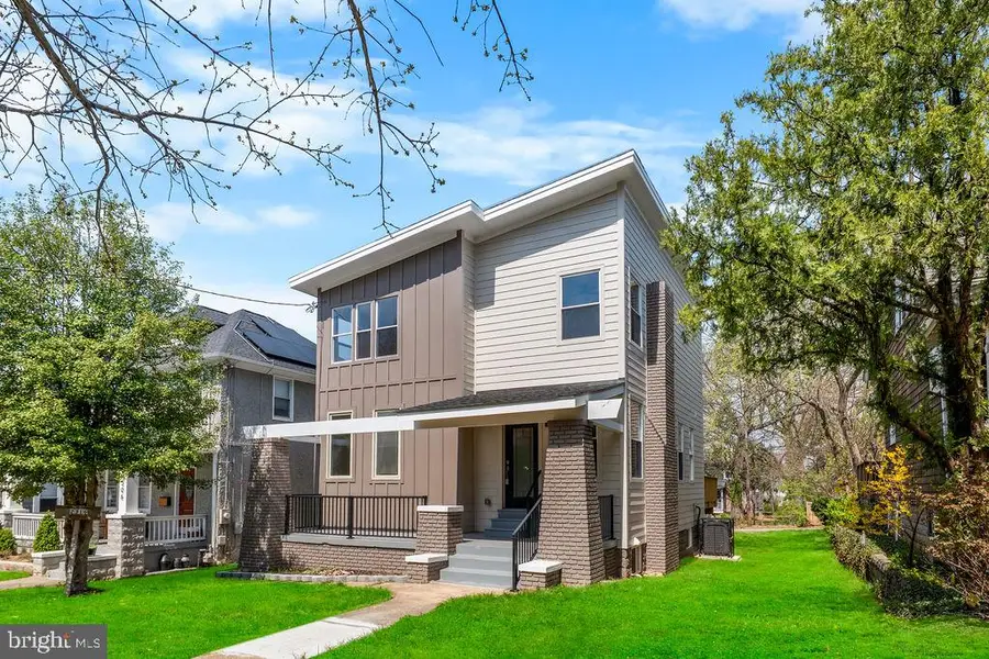 2316 Monroe St Ne, Washington, DC 20018 - #2