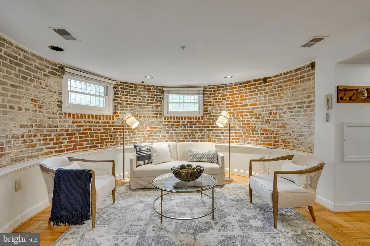 1938 Biltmore St Nw #d, Washington, DC 20009 - #1