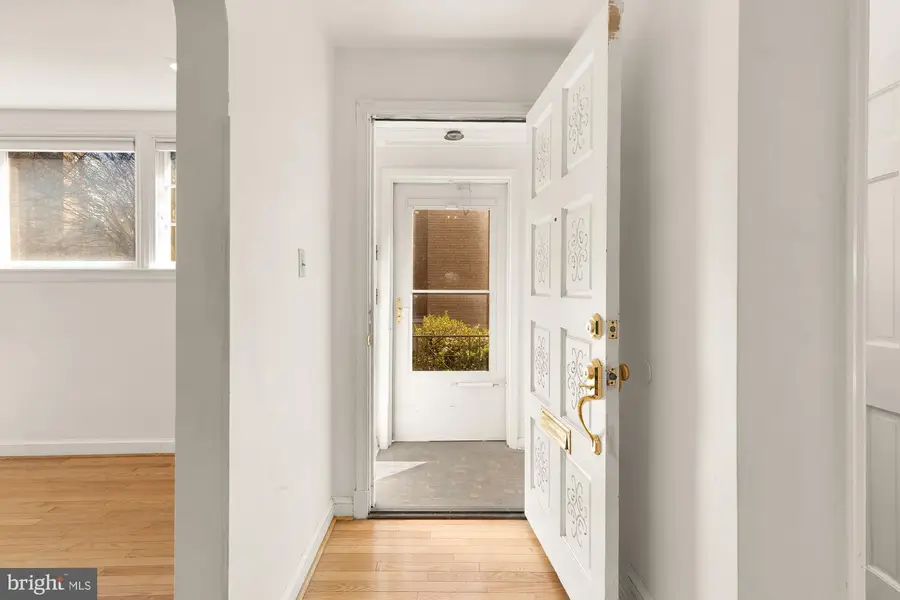 3520 Davenport St Nw, Washington, DC 20008 - #3