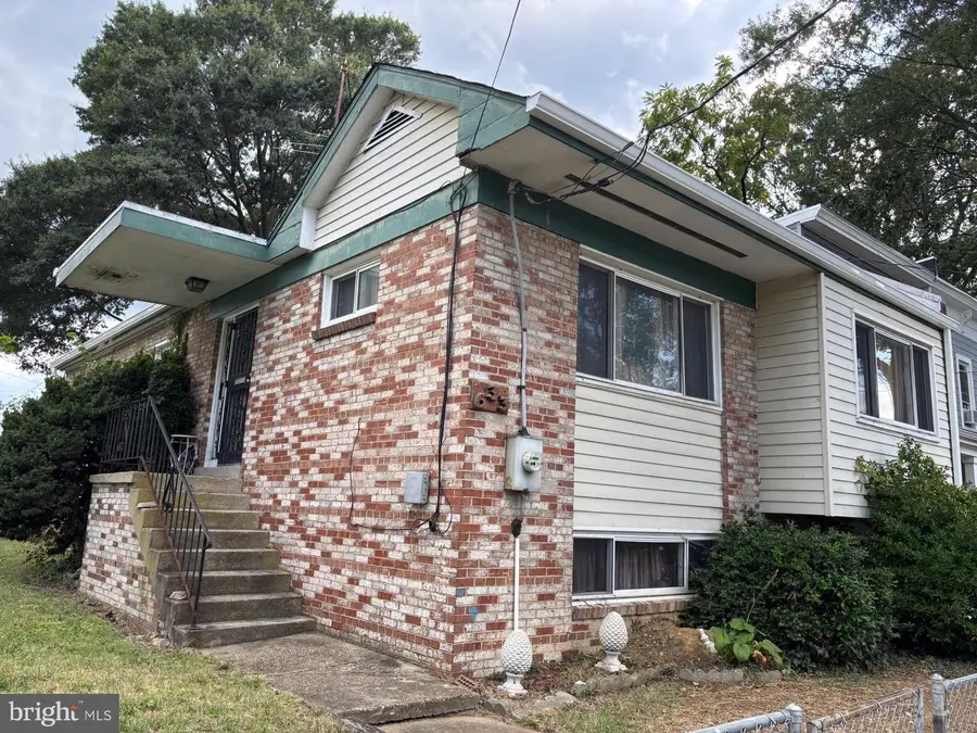 633 Raleigh Pl Se, Washington, DC 20032 - #2
