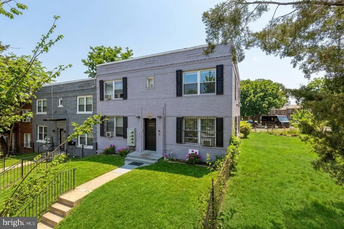 928 19th St Ne, Washington, DC 20002 - #1