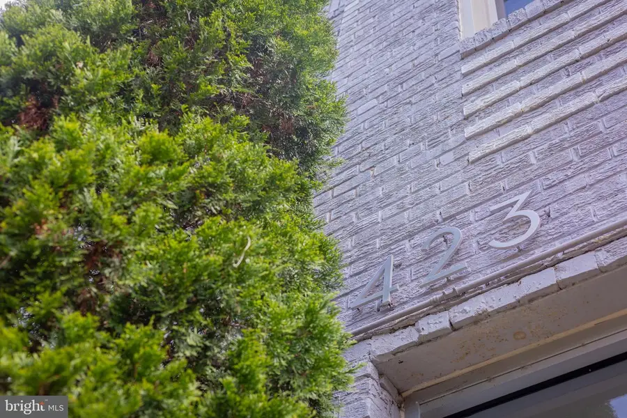 423 18th St Ne #12, Washington, DC 20002 - #3