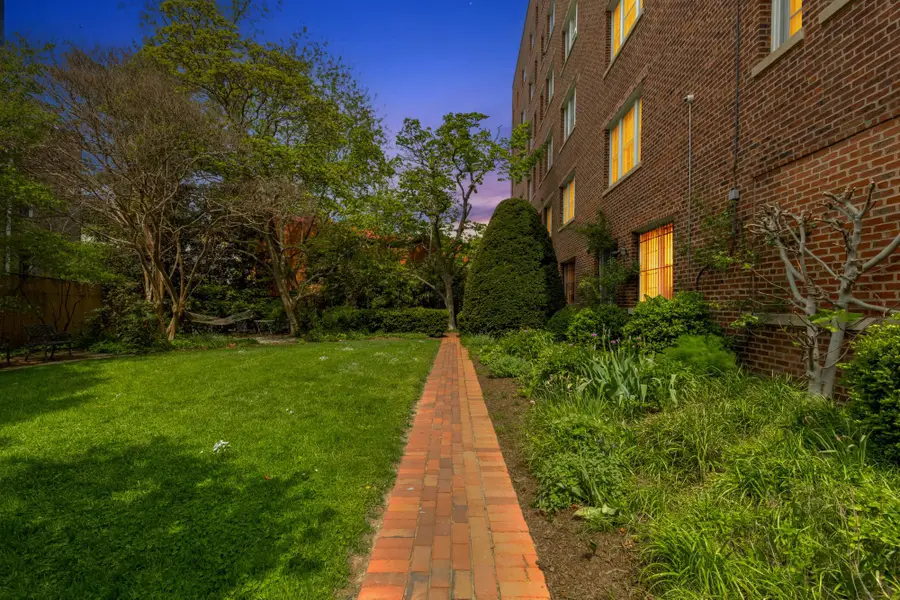 1661 Crescent Pl Nw #102w, Washington, DC 20009 - #2