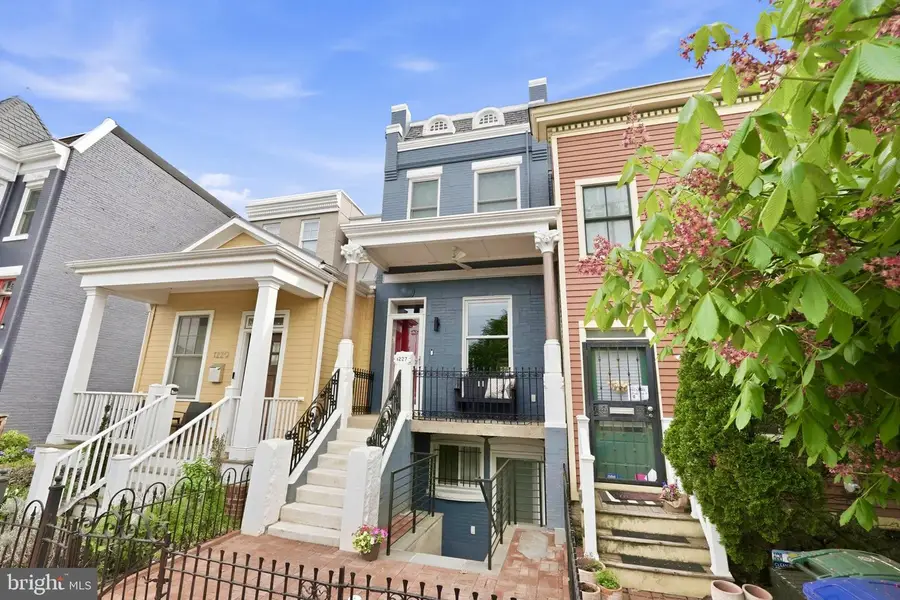 1227 E St Se, Washington, DC 20003 - #2