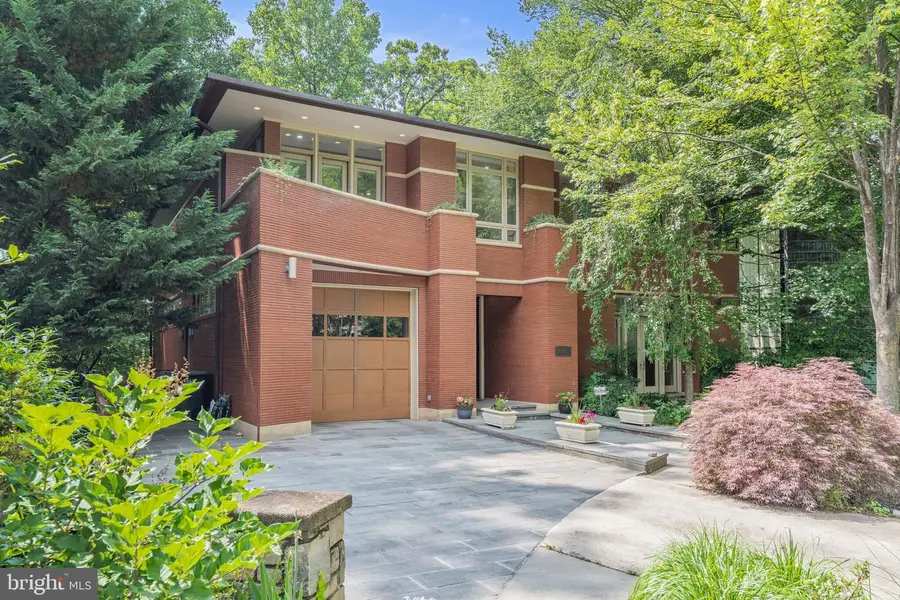 2807 Chesterfield Pl Nw, Washington, DC 20008 - #3