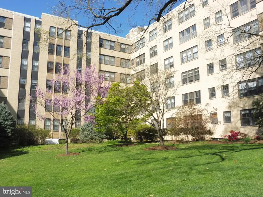 3901 Cathedral Ave Nw #16, Washington, DC 20016 - #2