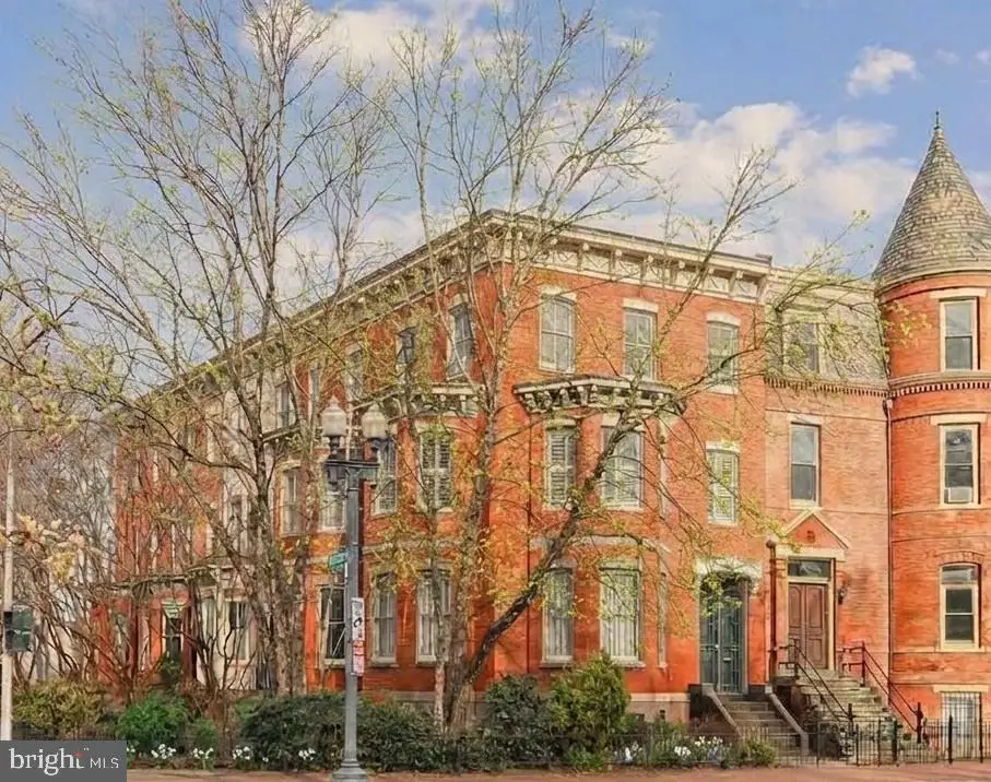 17 Logan Cir Nw, Washington, DC 20005 - #1