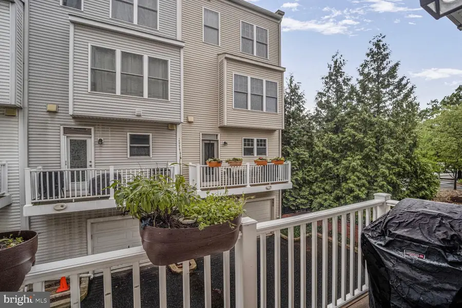 586 Regent Pl Ne, Washington, DC 20017 - #3