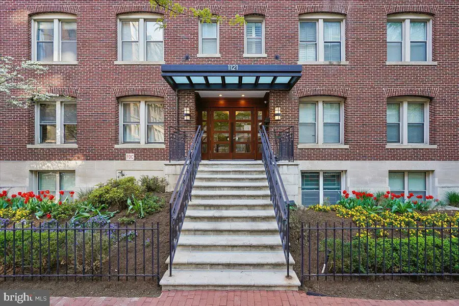 1121 24th St Nw #309, Washington, DC 20037 - #2