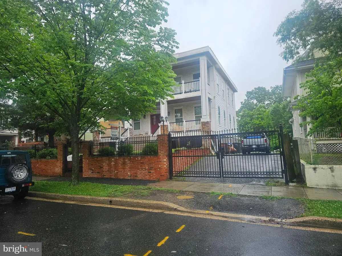 1825 Hamlin St Ne, Washington, DC 20018 - #1