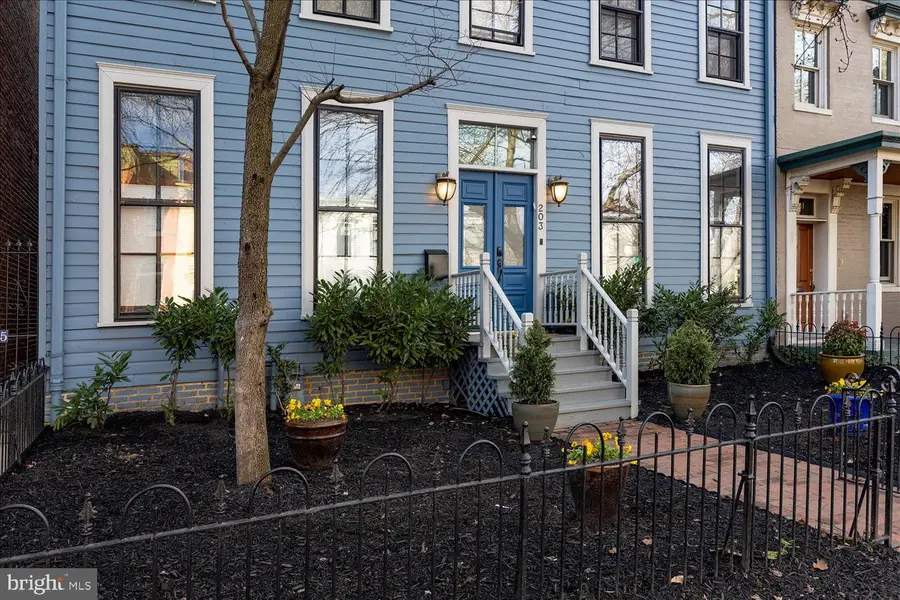 203 9th St Se, Washington, DC 20003 - #3