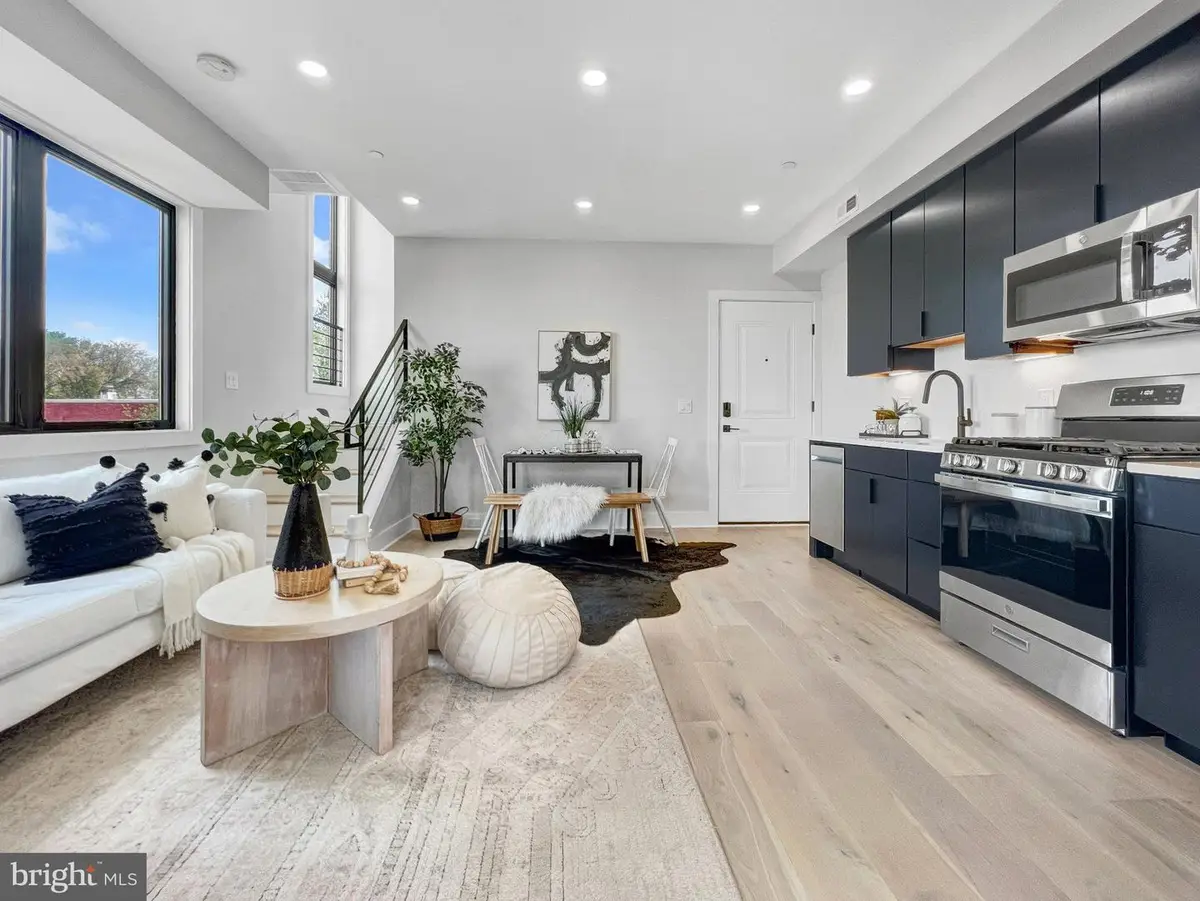 1026 18th St Ne ##ph-7, Washington, DC 20002 - #1