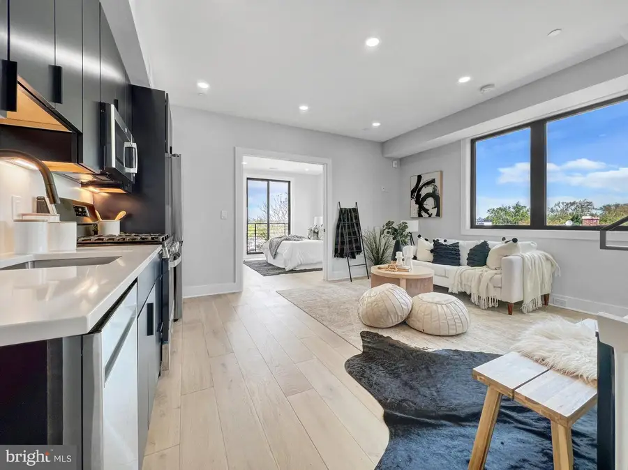 1026 18th St Ne ##ph-7, Washington, DC 20002 - #2