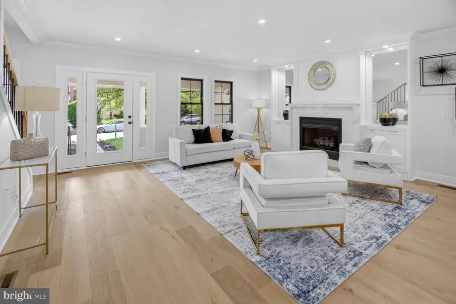 4923 Brandywine St Nw, Washington, DC 20016 - #2