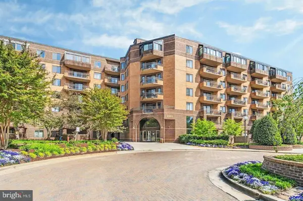2111 Wisconsin Ave Nw #210, WASHINGTON, DC 20007