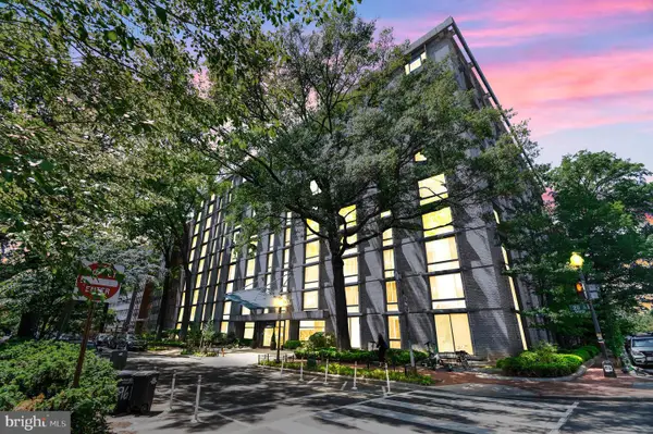 950 25th St Nw, WASHINGTON, DC 20037