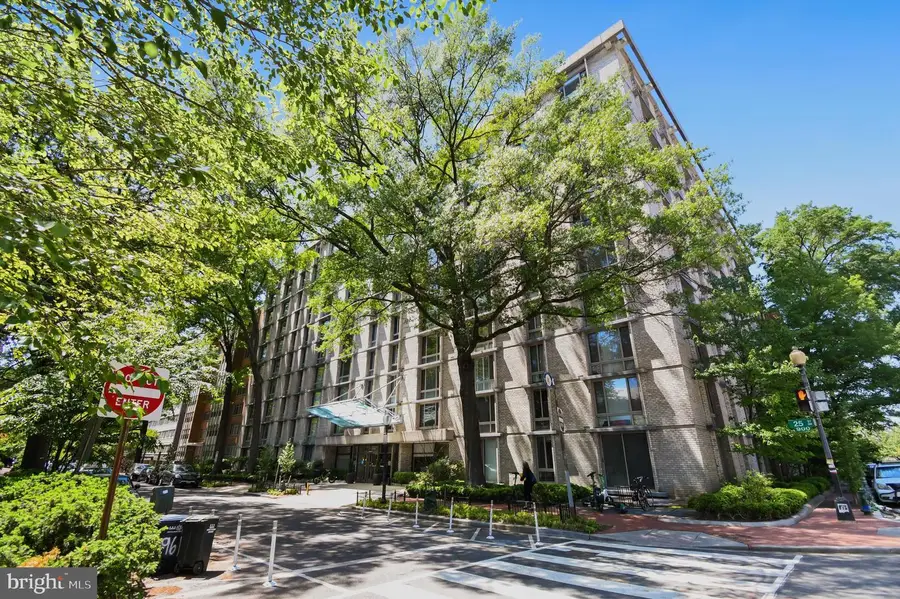 950 25th St Nw, Washington, DC 20037 - #2