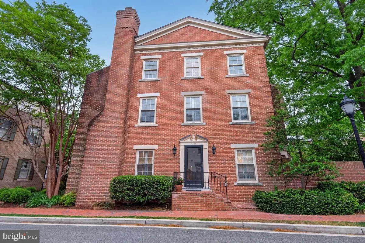4383 Westover Pl Nw, Washington, DC 20016 - #1