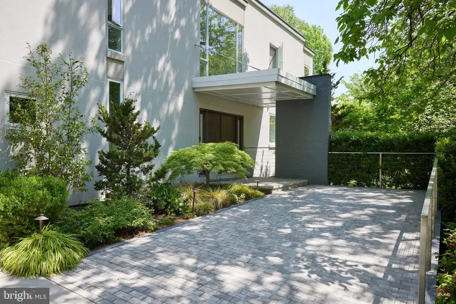 2867 Tilden St Nw, Washington, DC 20008 - #2