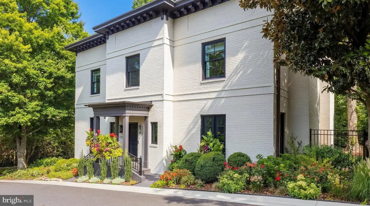 4802 Kemble Place Nw, Washington, DC 20007 - #1