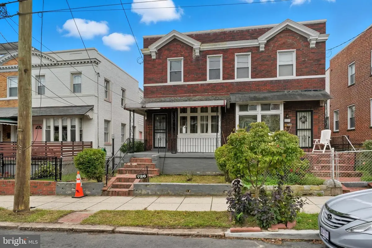 726 Somerset Pl Nw, Washington, DC 20011 - #1
