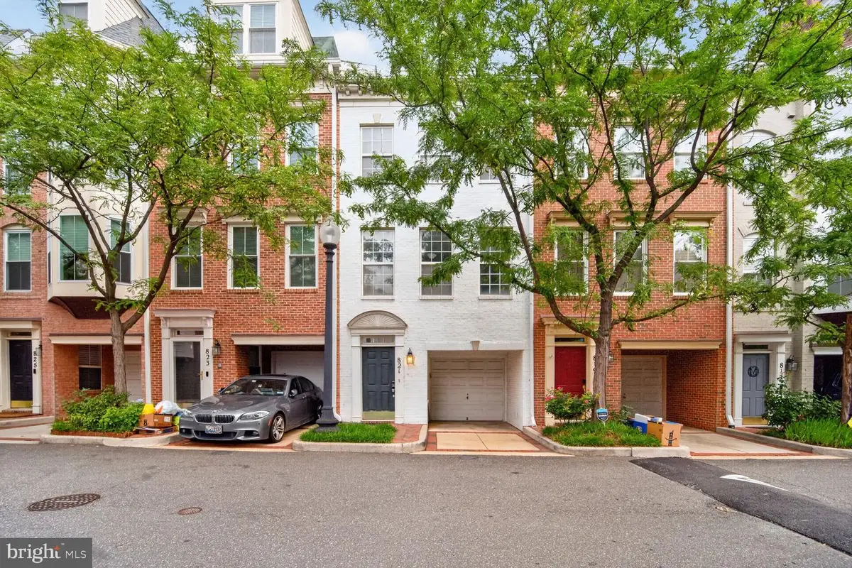 821 Capitol Square Pl Sw, Washington, DC 20024 - #1
