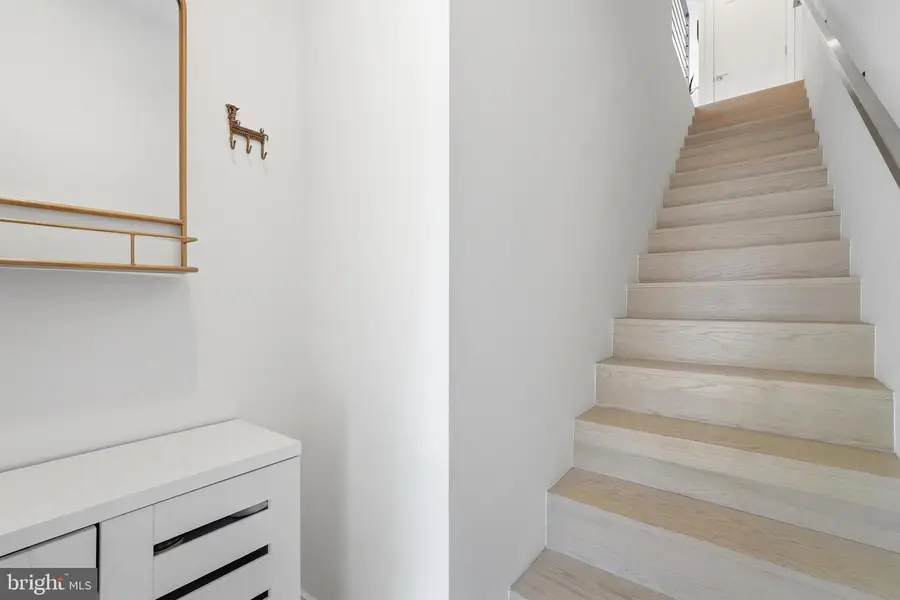 1867 Corcoran St Ne #b, Washington, DC 20002 - #3