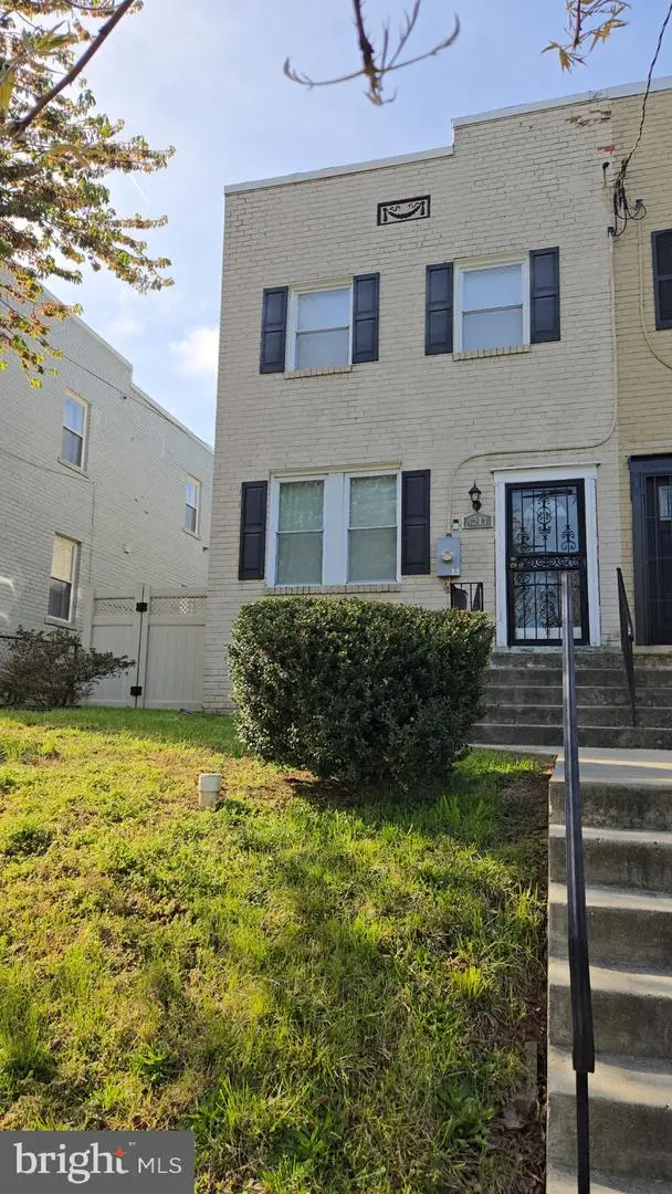 4217 Foote St Ne, Washington, DC 20019 - #1