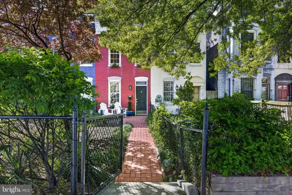 1317 Potomac Ave Se, WASHINGTON, DC 20003
