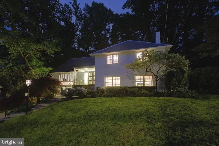 2824 Ellicott St Nw, Washington, DC 20008 - #2